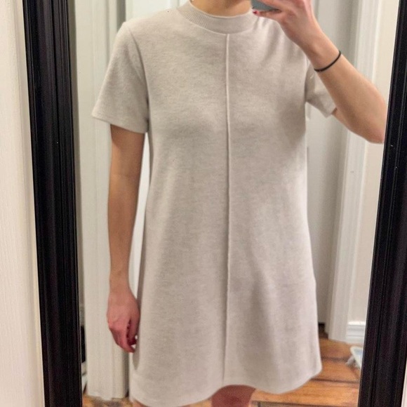 Zara Dress - Picture 3 of 4